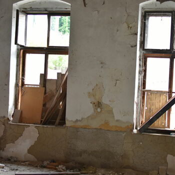 Gilotina listina o provedení zařízení nástroj