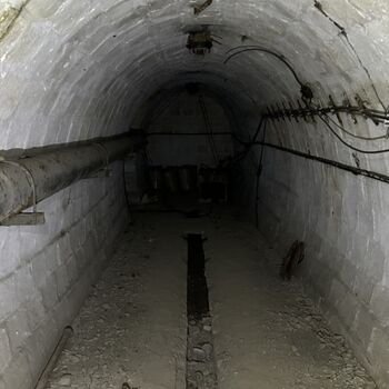 Unterirdische Abdeckung (-50m)