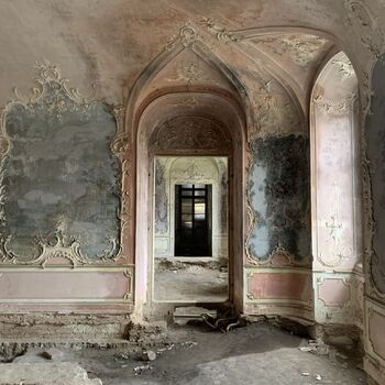 Verlassenes Schloss III. Verlassenes Schloss III.