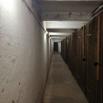 Buňka skříňky Upevňovací prvek