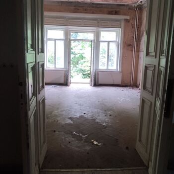 Mystery in Germany 🤫