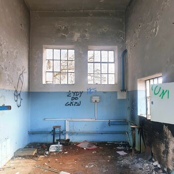 Zelle Mauer Architektur