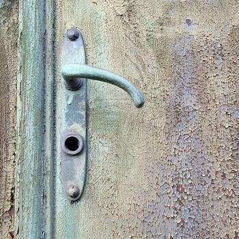 Po kolejích v zatáčce