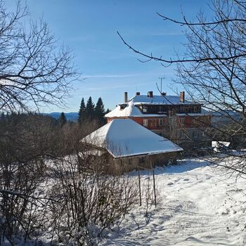 Co zavřelo tento hotel? Opuštěný hotel...