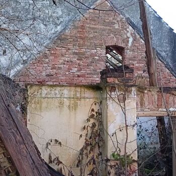 former grove house...