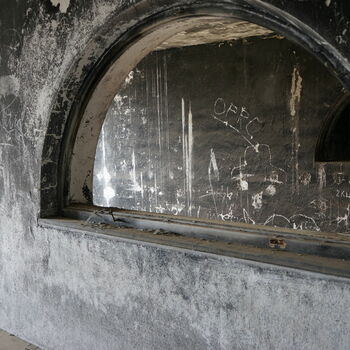 poštovní schránka tunel