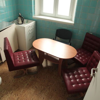 Non-state medical facilities