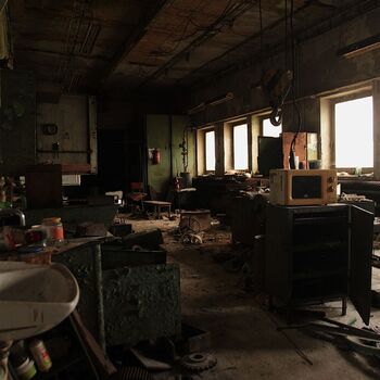 Pískové hospodářství, aneb příliš dlouhá swingers párty