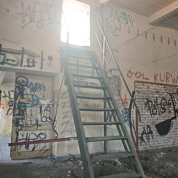 Was wurde hier produziert? Verlassene Fabrik in Polen