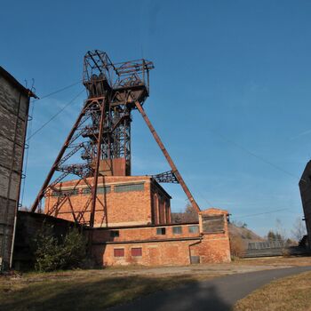 Zu "Fünfzehn" Zu "Fünfzehn"