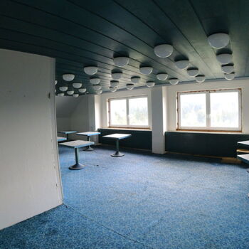 zachovalý hotel zachovalý hotel