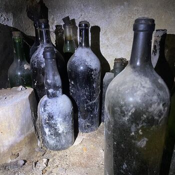 Opuštěný statek 2025