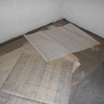 The terrifying underground! A semi-functional factory