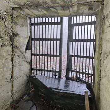 Proč se tu přestalo těžit? Opuštěné doly...