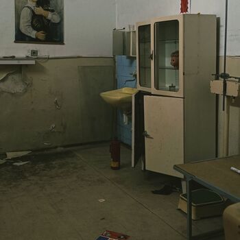 Opuštěná dětská léčebna 🧸🖤 Opuštěná dětská léčebna 🧸🖤