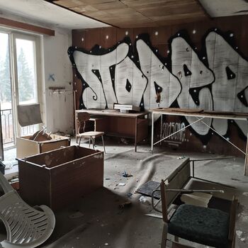 Kdo se tady léčil? Opuštěná psychiatrická léčebna...