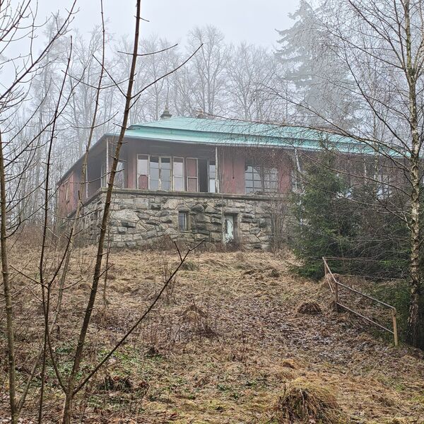 What was that? A camp or a hunting lodge...