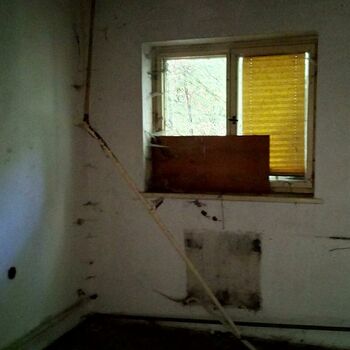 cell room bathroom interior house home