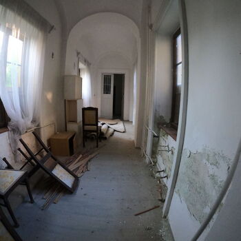 Zu einem Hotel umgebautes Schloss Zu einem Hotel umgebautes Schloss