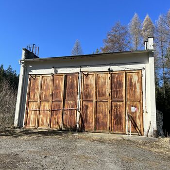 Opuštěný bývalý vojenský prostor 2022