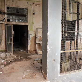 Unter den Fenstern von Pragovka - zum zweiten Mal Unter den Fenstern von Pragovka - zum zweiten Mal