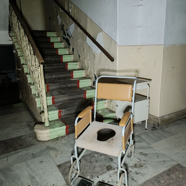 Domov důchodců ☠️