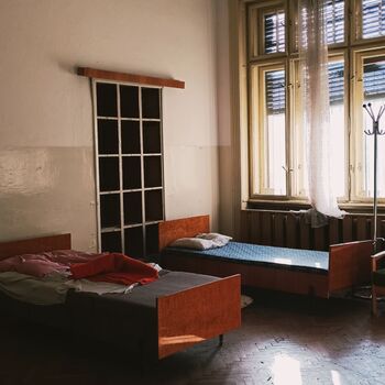 Opuštěná dětská léčebna 🧸🖤 Opuštěná dětská léčebna 🧸🖤