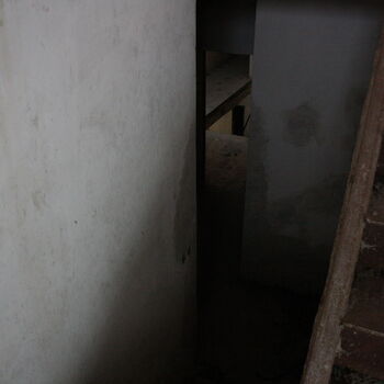 What is this place? An abandoned hotel?