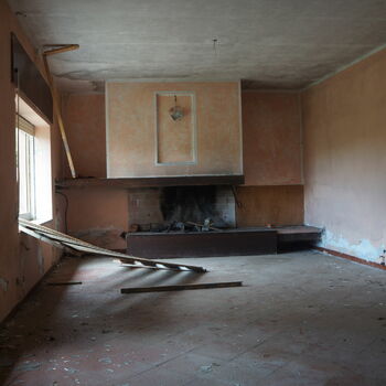 interiér místnost suterénu Buňka