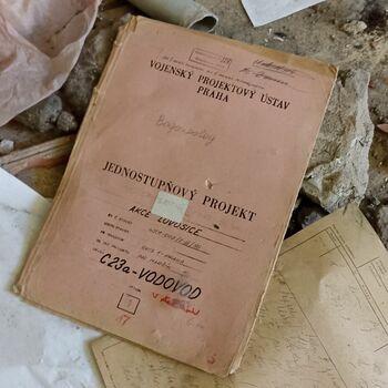 obálka kontejner paket peníze obálka kontejner paket peníze