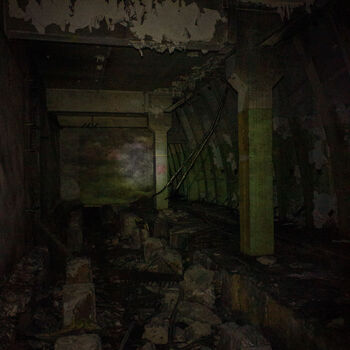 Unterirdisches Übertragungszentrum 2024