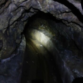 jeskyně Geologický útvar otvor