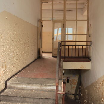 Kdysi světoznámá továrna na ruční utahovací nářadí 2023 Kdysi světoznámá továrna na ruční utahovací nářadí 2023