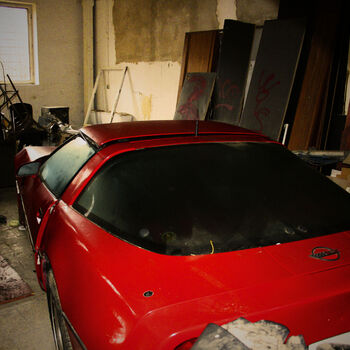 Haly plné tajemství... Opuštěná fabrika