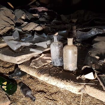 Urbex - House by the road