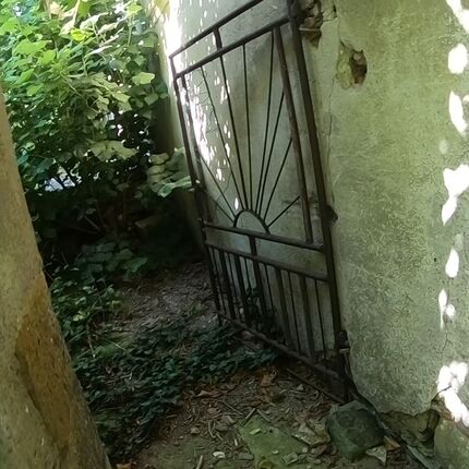 Urbex - Verlassene Dorfgebäude