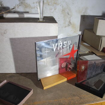 Proč to tu nechali? Opuštěné ředitelství