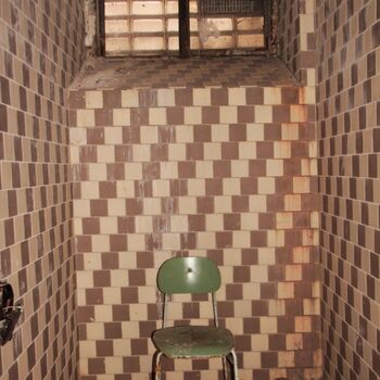 Verlassene Schule der tschechischen Minderheit im Grenzgebiet 2023