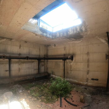 Buňka místnost zeď