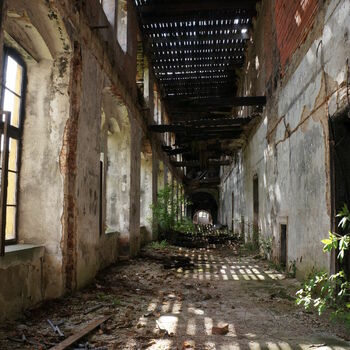 Architektura staré budova starověké kámen