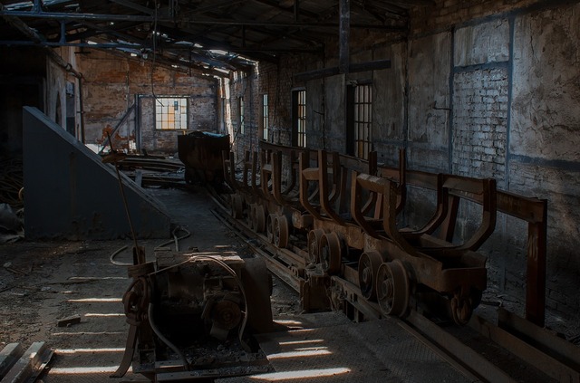 Objevte opuštěná místa s ostatními uživateli Objevte opuštěná místa s ostatními uživateli