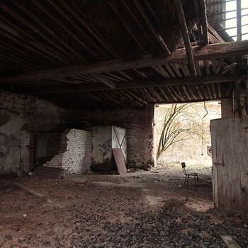 Zámek a'la slunce, seno, Italové