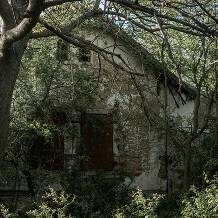 Old farmhouse Old farmhouse