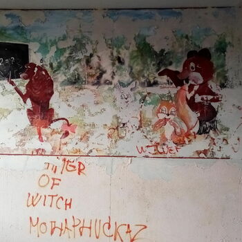 tray receptacle container graffito grunge decoration old tray receptacle container graffito grunge decoration old