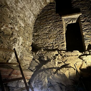 Opuštěný zámek/hotel