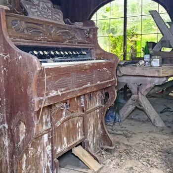 ! a house with HARMON