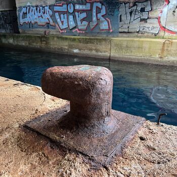 Bunkr pro ponorky Černá hora 2024