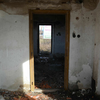 dveře posuvné dveře staré