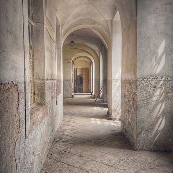 baufälliges Schloss