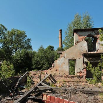 Remembering Elias before the fire